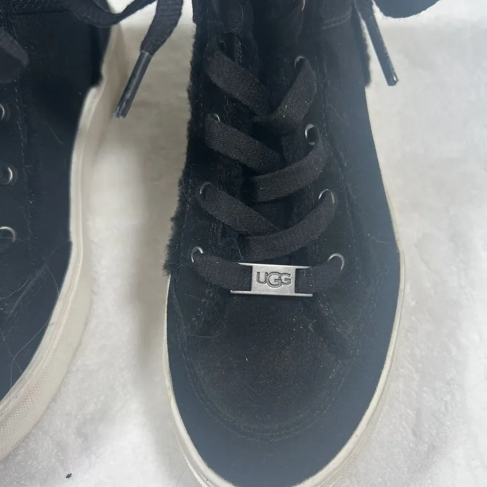 UGG Jass High Top Sneaker Black Suede Faux Fur Lining Back Zip 1123694 Women 6.5